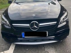 Schwarz Gebraucht 2019 Mercedes CLA45 AMG AMG Limousine | 42.800 €