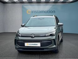 Grün Gebraucht 2025 VW Tiguan SUV | 40.049 € (Fairer Preis)