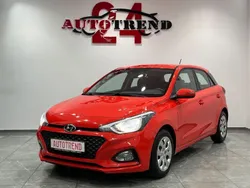 Rot Gebraucht 2019 Hyundai i20 Trend Kleinwagen | 11.900 € (Guter Preis)