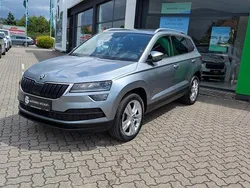 Grau Gebraucht 2021 Skoda Karoq Style SUV | 22.990 € (Fairer Preis)