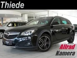Schwarz Gebraucht 2016 Opel Insignia Country Tourer Sport Kombi | 10.900 € (Fairer Preis)
