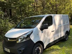 Weiß Gebraucht 2016 Opel Vivaro Van | 9.500 €