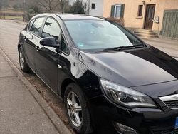 Schwarz Gebraucht 2010 Opel Astra Limousine | 5.000 €