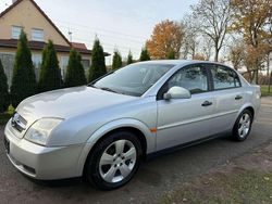 Silber Gebraucht 2002 Opel Vectra Comfort Limousine | 2.050 € (Etwas zu teuer)