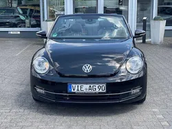 Schwarz Gebraucht 2015 VW Beetle CLUB Cabrio | 16.999 € (Etwas zu teuer)