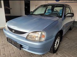 Blau Gebraucht 1997 Daihatsu Charade Limousine | 2.299 €