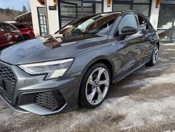 Grau Gebraucht 2021 Audi A3 S-Line Limousine | 18.999 € (Fairer Preis)