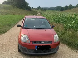 Rot Gebraucht 2005 Ford Fiesta Kleinwagen | 999 € (Superpreis)