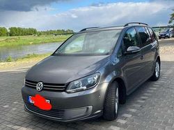 Gebraucht 2011 VW Touran Highline Van / Kleinbus | 6.500 € (Fairer Preis)