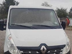 Weiß Gebraucht 2016 Renault Master Van / Kleinbus | 3.900 €