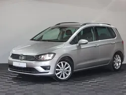 Silber Gebraucht 2015 VW Golf Sportsvan Highline Van / Kleinbus | 9.999 € (Fairer Preis)