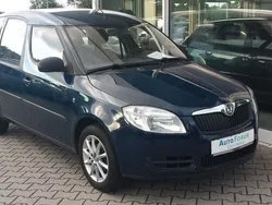 Blau Gebraucht 2009 Skoda Roomster Plus Edition Kombi | 4.998 € (Teuer)