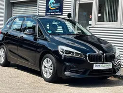 Schwarz Gebraucht 2021 BMW 218 Active Tourer Sport Line Van / Kleinbus | 17.840 € (Superpreis)