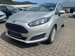 Silber Gebraucht 2013 Ford Fiesta Trend Kleinwagen | 3.600 € (Guter Preis)