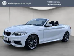 Weiß Gebraucht 2015 BMW 220 M Sport Cabrio | 20.940 € (Fairer Preis)