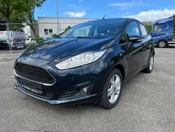 Blau Gebraucht 2017 Ford Fiesta Titanium Kleinwagen | 7.990 € (Superpreis)