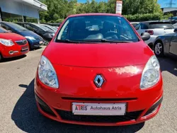 Rot Gebraucht 2009 Renault Twingo Authentique Kleinwagen | 1.700 € (Fairer Preis)