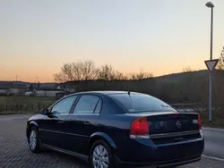 Blau Gebraucht 2003 Opel Vectra Limousine | 1.700 € (Guter Preis)