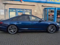 Blau Gebraucht 2022 Audi A8 Limousine | 51.450 € (Superpreis)