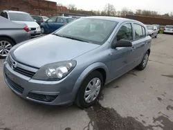 Silber Gebraucht 2006 Opel Astra Edition Limousine | 1.999 € (Fairer Preis)
