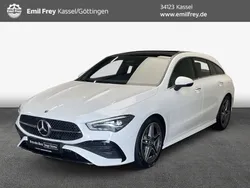 Weiß Gebraucht 2024 Mercedes CLA200 Shooting Brake Advanced Plus Kombi | 33.900 € (Fairer Preis)