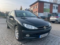 Farbe schwarz obsidien Gebraucht 2005 Peugeot 206 Filou Kleinwagen | 1.290 € (Superpreis)
