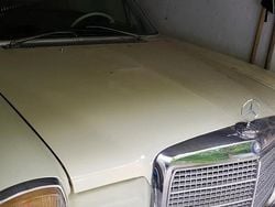 Weiß Gebraucht 1969 Mercedes 250/8 Coupé | 7.499 €