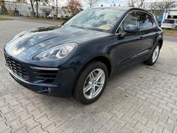 Braun Gebraucht 2017 Porsche Macan SUV | 29.399 €