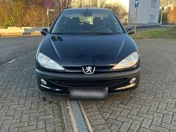 Schwarz Gebraucht 2000 Peugeot 206 Coupé | 2.000 € (Teuer)