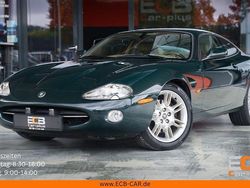 Grün Gebraucht 2001 Jaguar XK8 Coupé | 9.950 €