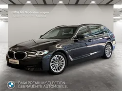 Grau Gebraucht 2022 BMW 530e Kombi | 38.980 € (Etwas zu teuer)