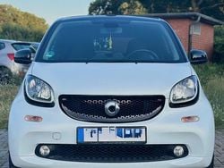 Weiß Gebraucht 2017 Smart ForTwo Cabrio Cabrio | 16.990 € (Teuer)