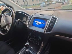 Weiß Gebraucht 2018 Ford Edge Titanium SUV | 21.300 € (Fairer Preis)