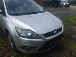 Silber Gebraucht 2010 Ford Focus Kombi | 650 € (Superpreis)
