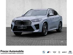 Grau Gebraucht 2025 BMW iX2 Performance SUV | 49.980 € (Teuer)
