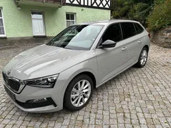 Grau Gebraucht 2019 Skoda Scala Style Kleinwagen | 19.500 € (Fairer Preis)