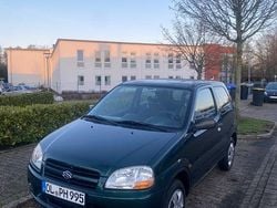 Grün Gebraucht 2004 Suzuki Ignis Sport Limousine | 3.400 € (Fairer Preis)