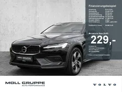 Onyx black / metallic Gebraucht 2023 Volvo V60 CC Plus Kombi | 35.980 € (Guter Preis)