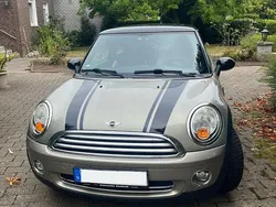 Grau Gebraucht 2007 Mini Cooper Kleinwagen | 5.500 € (Teuer)