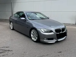 Grau Gebraucht 2006 BMW 325 Coupé | 5.500 €