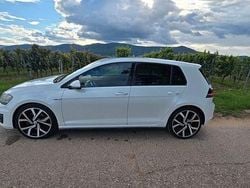 Weiß Gebraucht 2014 VW Golf VII GTD Limousine | 12.900 € (Fairer Preis)