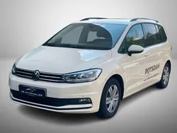 Hellelfenbein Gebraucht 2023 VW Touran Van / Kleinbus | 21.500 € (Superpreis)
