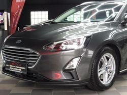 Grau Gebraucht 2019 Ford Focus Cool & Connect Kombi | 12.999 € (Superpreis)