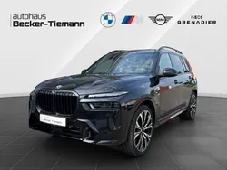 Saphirschwarz Gebraucht 2024 BMW X7 M Sport SUV | 102.795 € (Guter Preis)