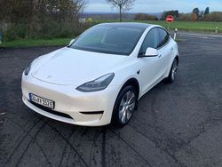 Weiß Gebraucht 2023 Tesla Model Y RWD SUV | 31.990 € (Guter Preis)