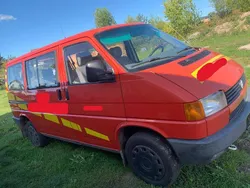 Rot Gebraucht 1993 VW T4 Van | 4.000 €