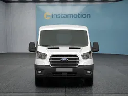 Weiß Neu 2025 Ford E-Transit Van | 55.549 € (Etwas zu teuer)
