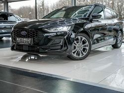 Schwarz Gebraucht 2022 Ford Focus ST-Line X Kombi | 18.770 € (Teuer)