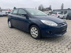 Blazer blue Gebraucht 2013 Ford Focus Trend Limousine | 4.599 € (Guter Preis)