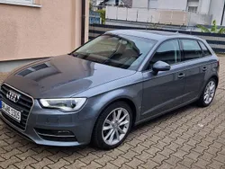 Grau Gebraucht 2013 Audi A3 Sportback Sport Limousine | 9.400 € (Fairer Preis)